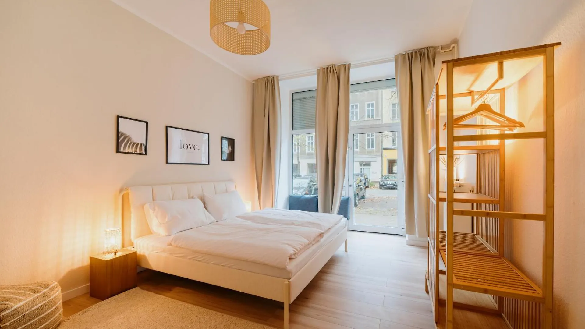 Apartment Spacious 2-Bedroom In The Heart Of Friedrichshain Berlin