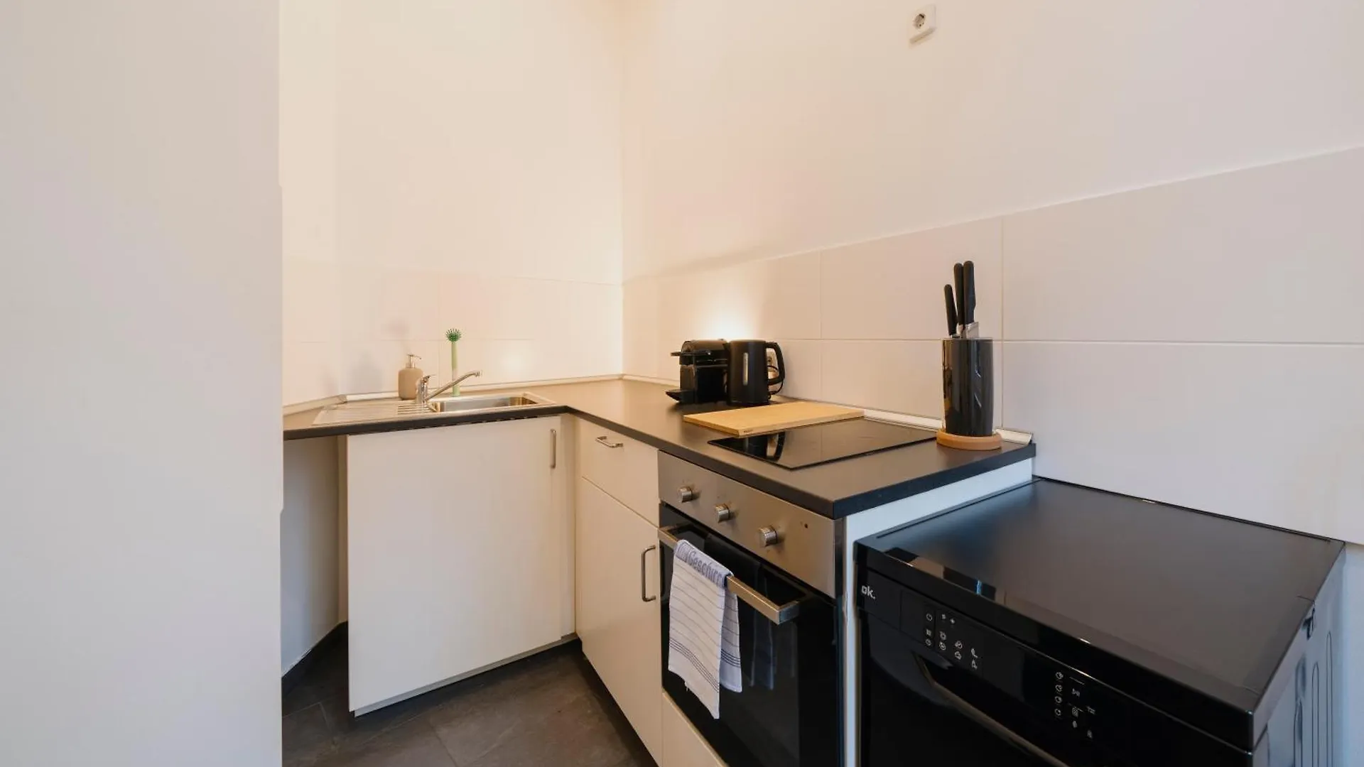 Spacious 2-Bedroom In The Heart Of Friedrichshain Берлин