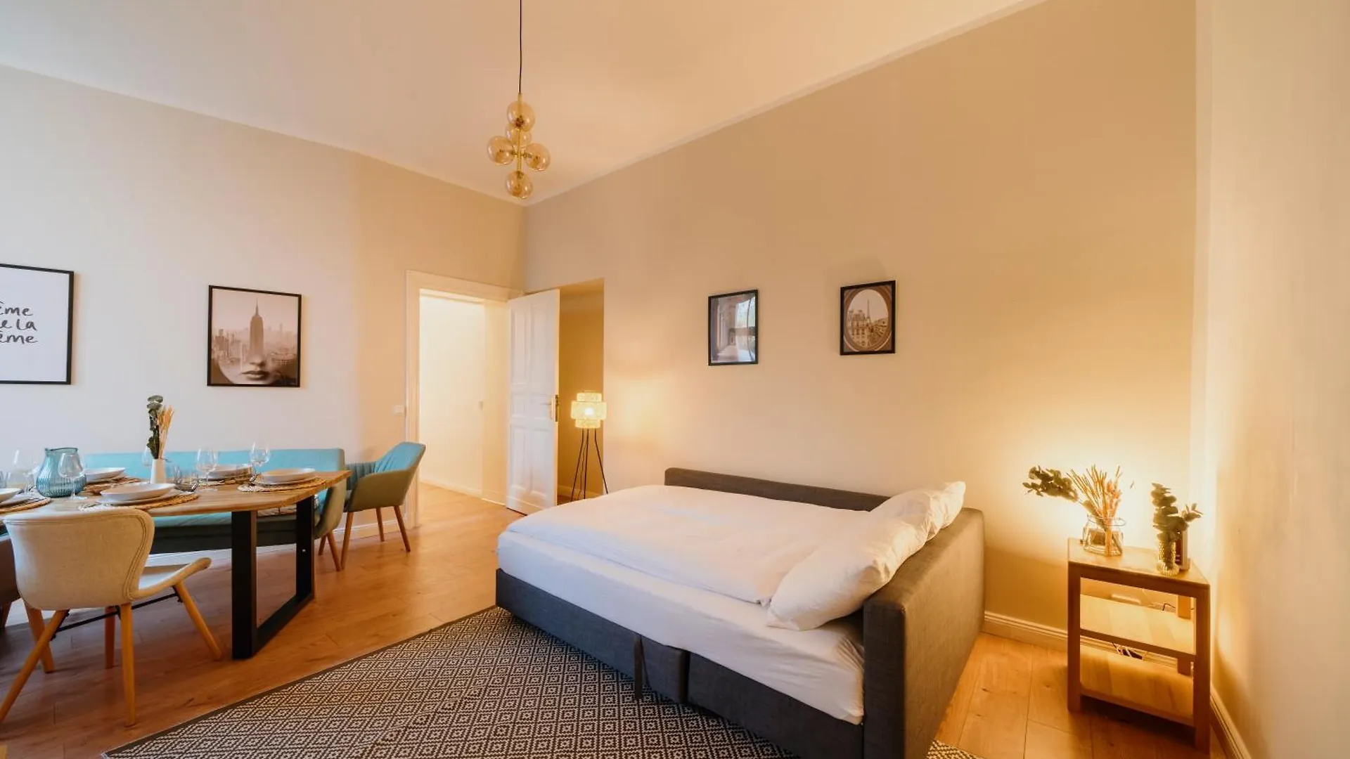 Spacious 2-Bedroom In The Heart Of Friedrichshain Берлин 0*,